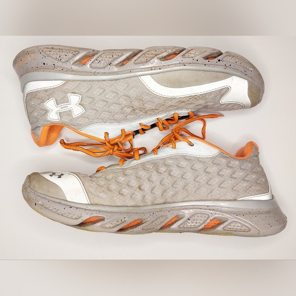 Gray and Orange Under‎ Armour Spine RPM Running Shoes Men Size 10 - Picture 3 of 6
